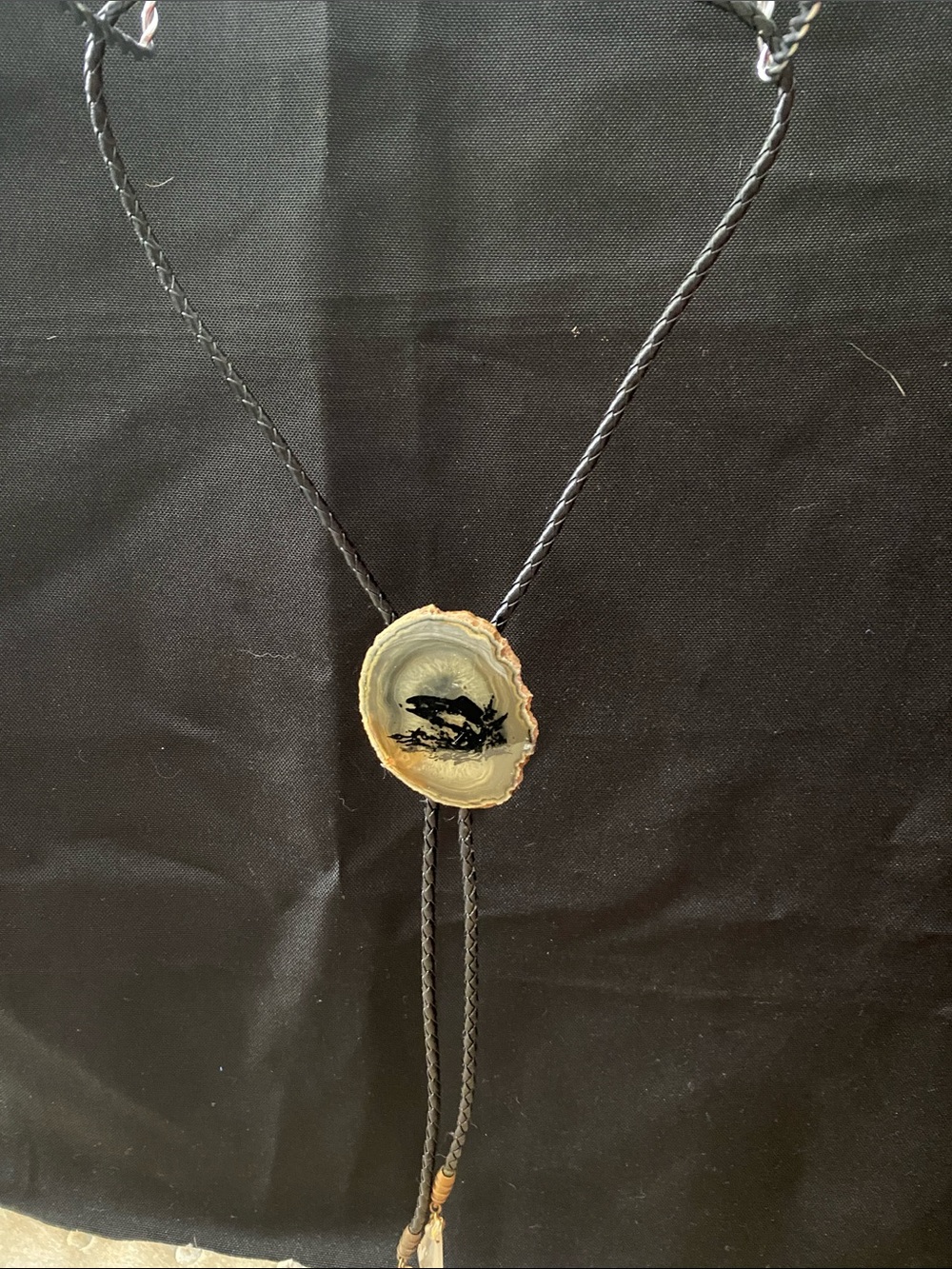 Source Unknown Black and Tan Agate Slide Bolo Necklace